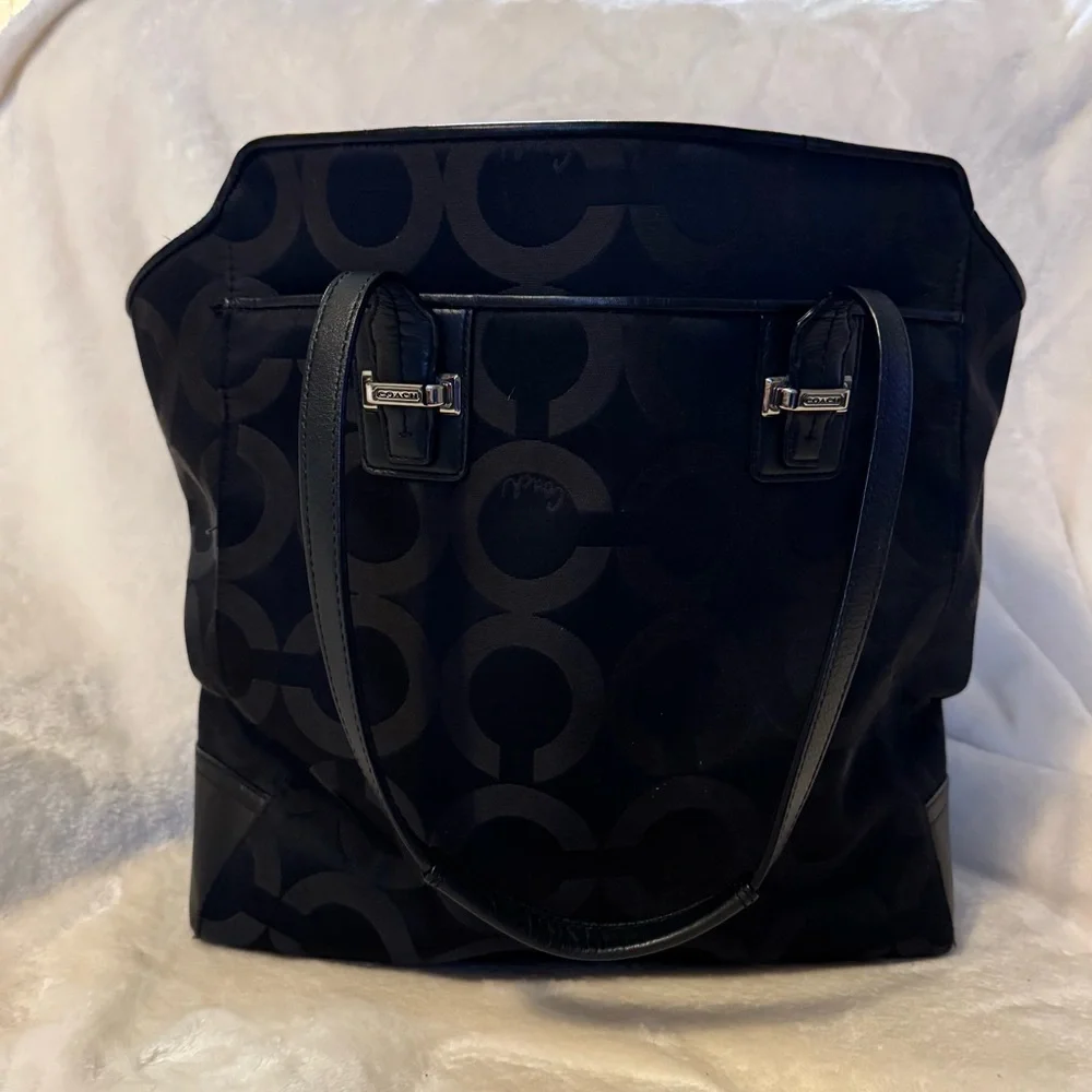 Coach Black Tote Bag - Picture 6 of 9
